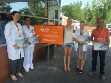 Acte d’entrega de material solidari a l’ICO Girona 