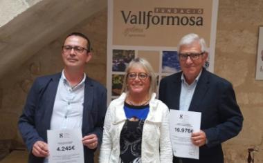 La Fundació Vallformosa fa entrega dels diners recaptats en el 8è sopar solidari