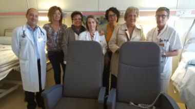 La Fundació Roses contra el Càncer entrega 8 butaques automàtiques a l’ICO Girona